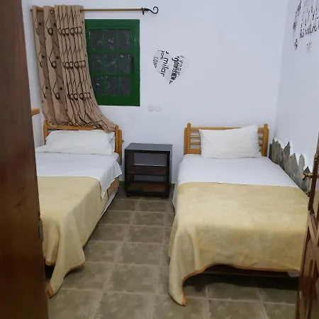 Semesterbostad Pool & Wifi Free Shared Flat Private By Ocean Park *