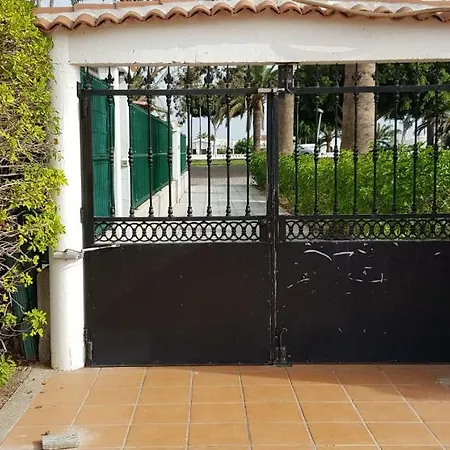 Semesterbostad Pool & Wifi Free Shared Flat Private By Ocean Park